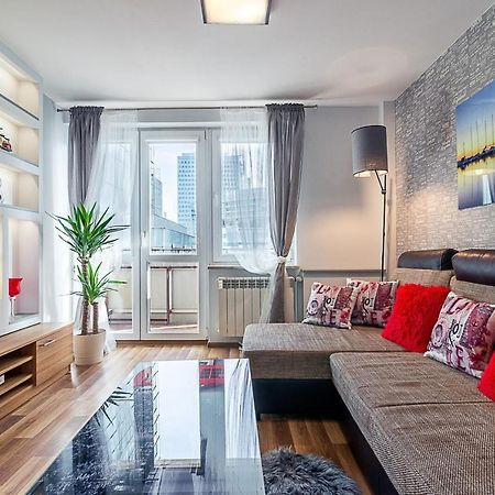 Panska 3 - Apartment With Balcony By Noclegi Renters Βαρσοβία Εξωτερικό φωτογραφία