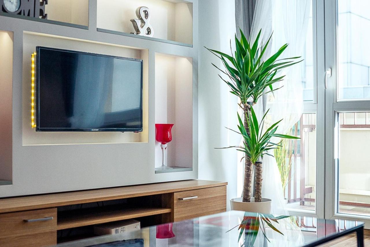 Panska 3 - Apartment With Balcony By Noclegi Renters Βαρσοβία Εξωτερικό φωτογραφία