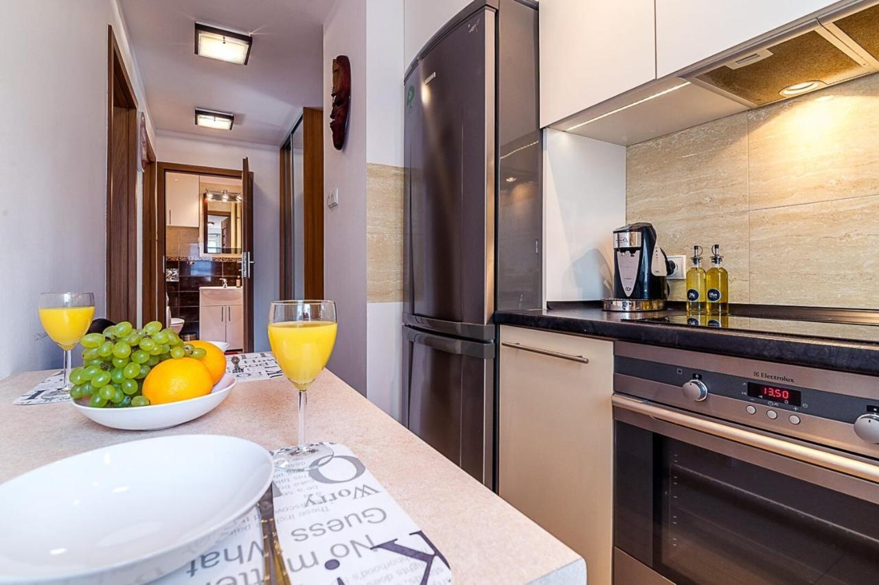 Panska 3 - Apartment With Balcony By Noclegi Renters Βαρσοβία Εξωτερικό φωτογραφία